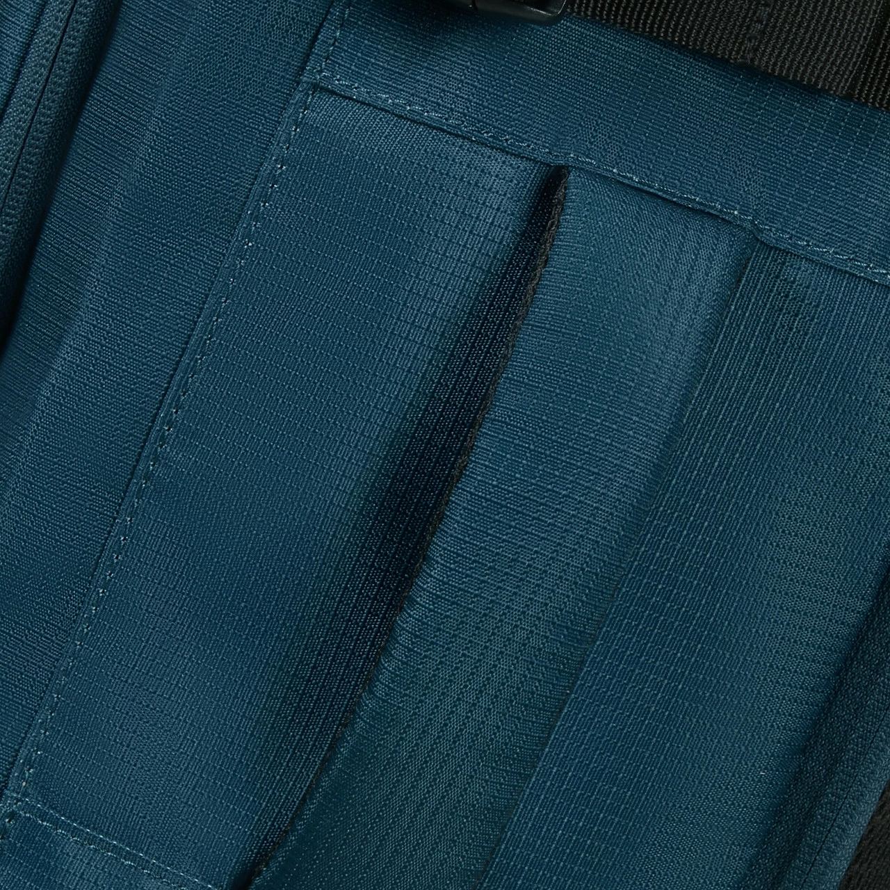 American Tourister Take2Cabin EasyJet Backpack M 14 American Tourister Take2Cabin EasyJet Backpack M - Image 14