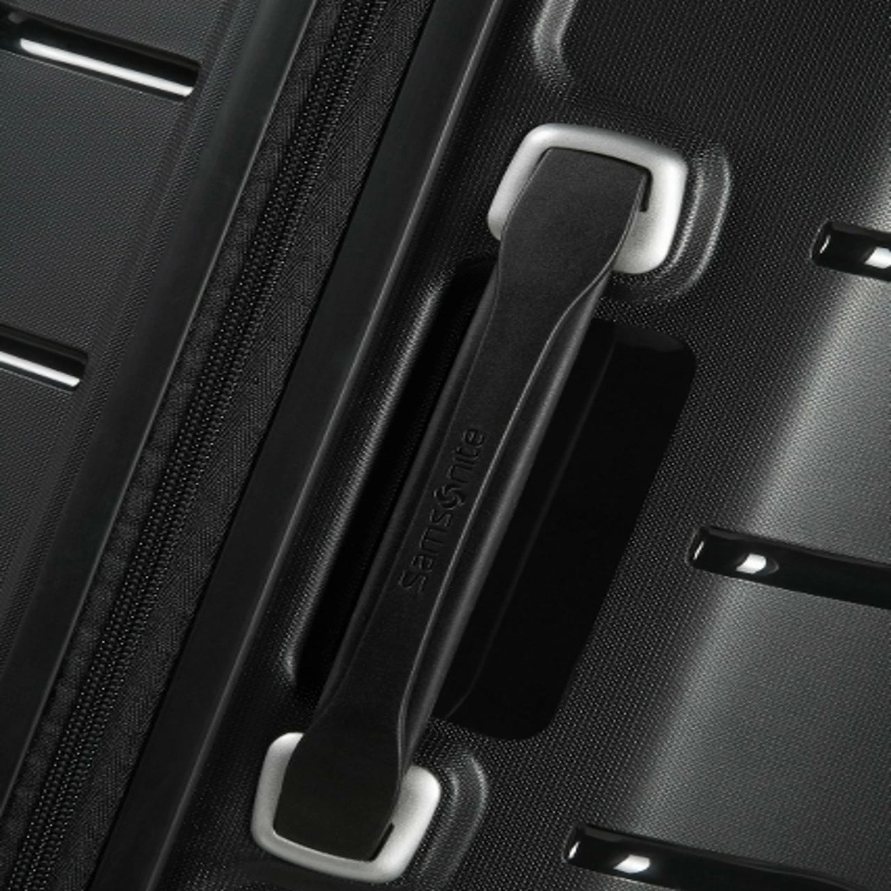 Samsonite Flux 4 Wheel Expandable Cabin Suitcase - 55cm 8 Samsonite Flux 4 Wheel Expandable Cabin Suitcase - 55cm - Image 8