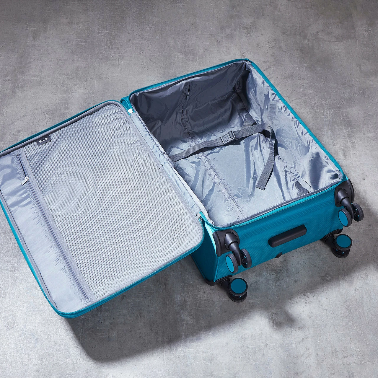 Rock Rocklite 4 Wheel Large Suitcase - 78cm 15 Rock Rocklite 4 Wheel Large Suitcase - 78cm - Image 15