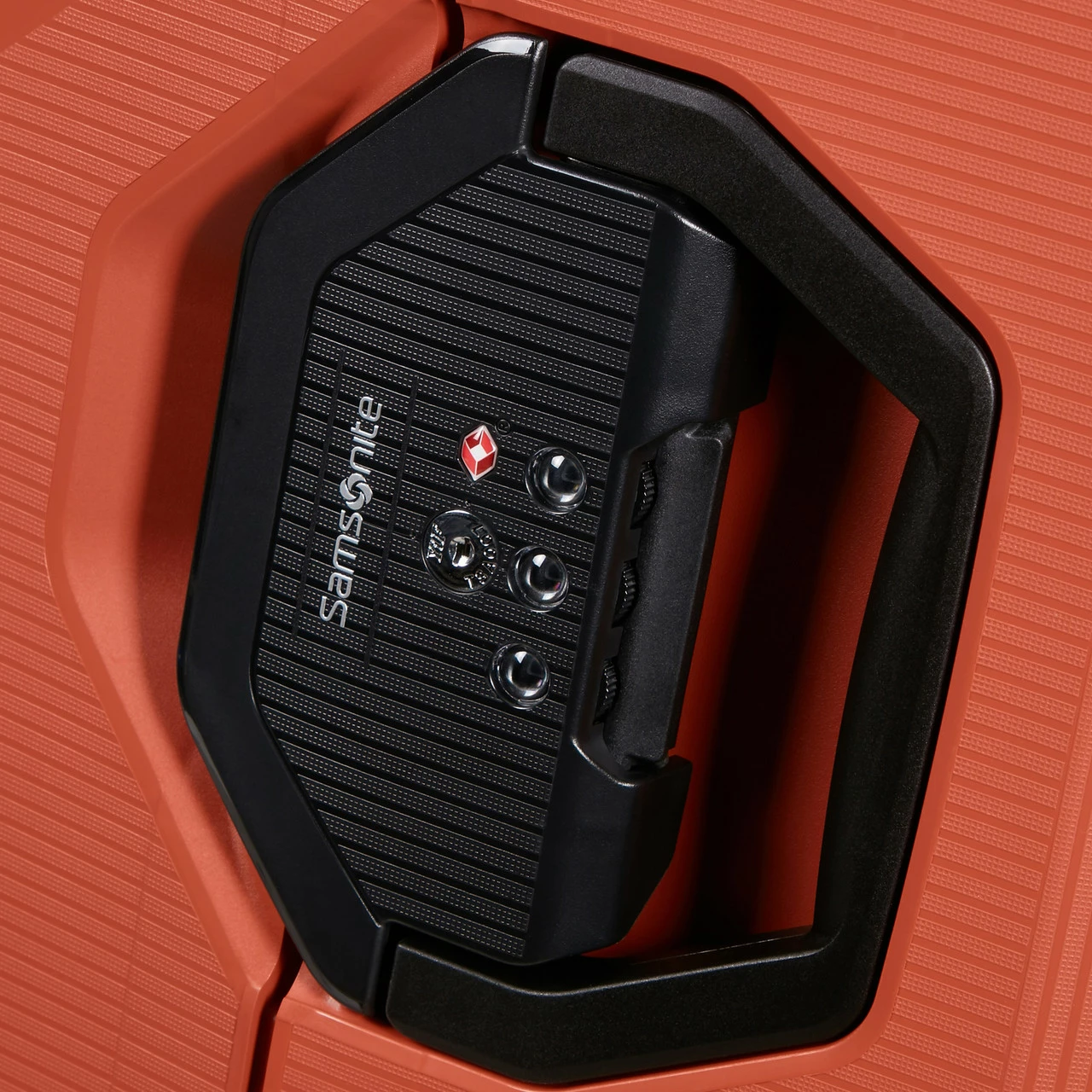 Samsonite Magnum Eco 4 Wheel Extra-Large Suitcase - 81cm 7 Samsonite Magnum Eco 4 Wheel Extra-Large Suitcase - 81cm - Image 7