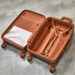Rock Carnaby 4 Wheel Exp Medium Suitcase - 67cm -Delsey Suitcase Store Rock Carnaby TR 0219 GRN Interior 80154.1660574370
