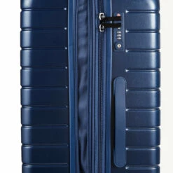 Rock Novo 4 Wheel Exp Medium Suitcase - 69cm 33 Rock Novo 4 Wheel Exp Medium Suitcase - 69cm -Delsey Suitcase Store TR 0214 NA Expander 15412.1661245595.1280.1280 81420.1661246281