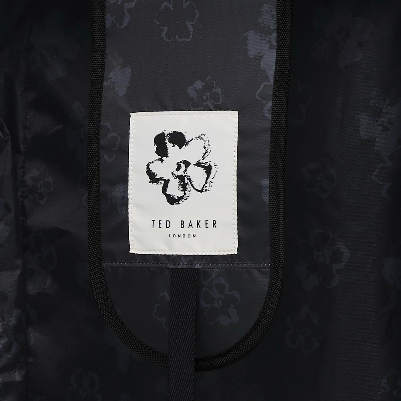 Ted Baker Albany Eco 4 Wheel Cabin Suitcase - 55cm 10 Ted Baker Albany Eco 4 Wheel Cabin Suitcase - 55cm - Image 10