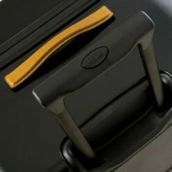 Bric's Bellagio 2 4 Wheel XL Travel Trunk - 82cm -Delsey Suitcase Store bbg28316.902.14 1 04143.1656339392