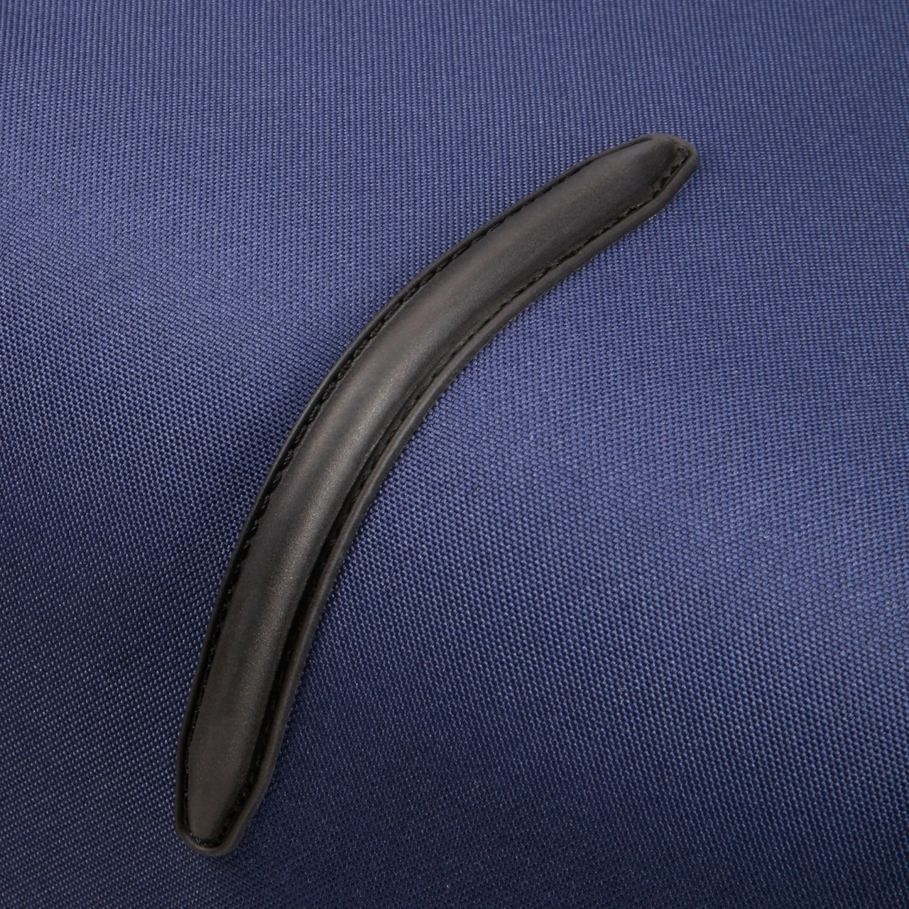 American Tourister Holiday Heat 4 Wheel Suitcase - 79cm 16 American Tourister Holiday Heat 4 Wheel Suitcase - 79cm - Image 16