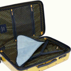 Joules Hard Side 4 Wheel Medium Suitcase - 66cm -Delsey Suitcase Store jlh0103 101 joules botanical bee cabin case internal 2 87444.1682519162